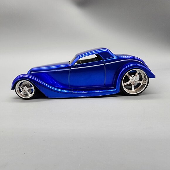 Jada 1934 Ford Diecast Model Car 1:24 Blue Custom Hot Rod Collectible - Picture 10 of 14